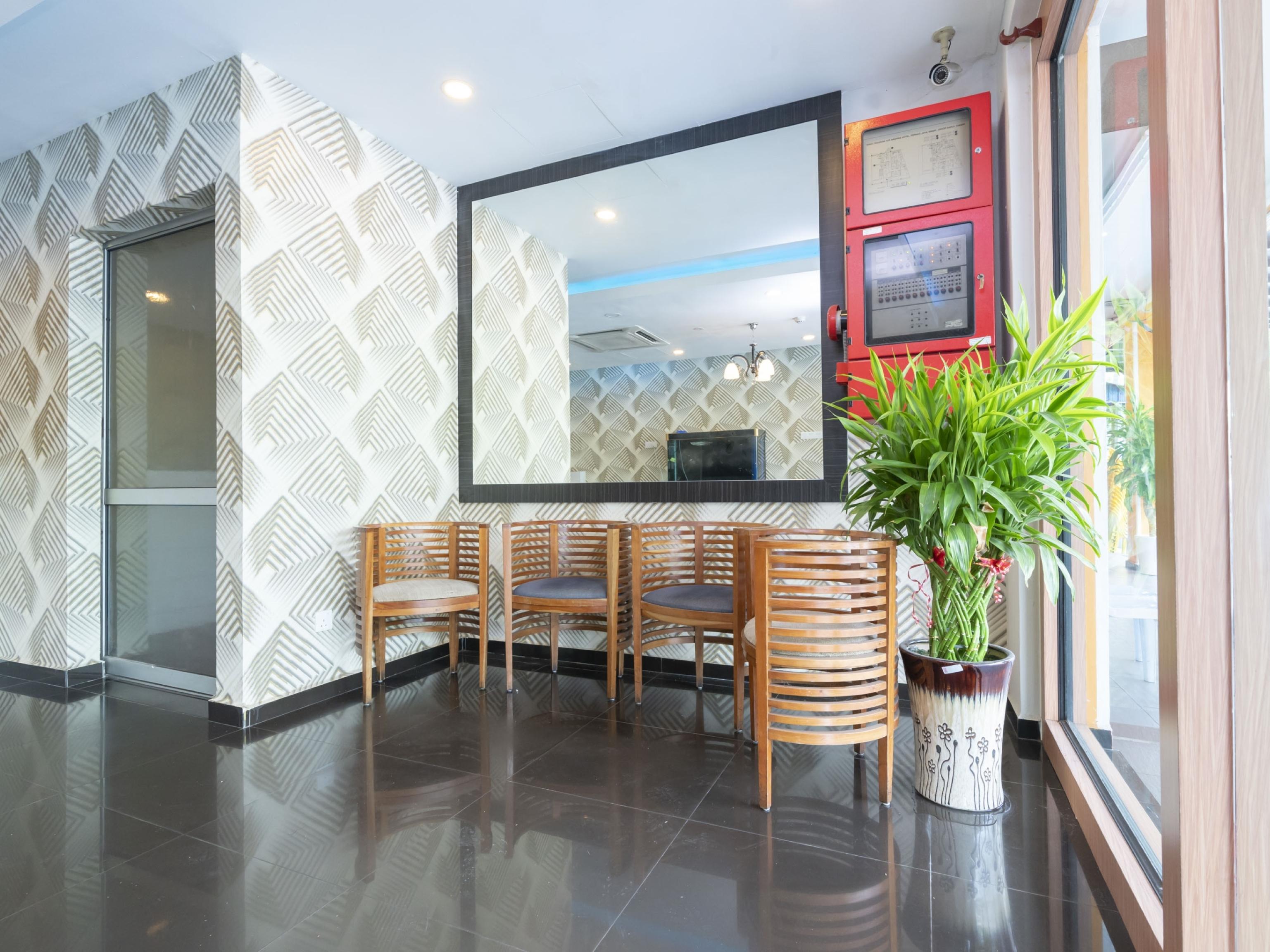 Oyo 503 Hotel Aromas Jb Johor Bahru Esterno foto